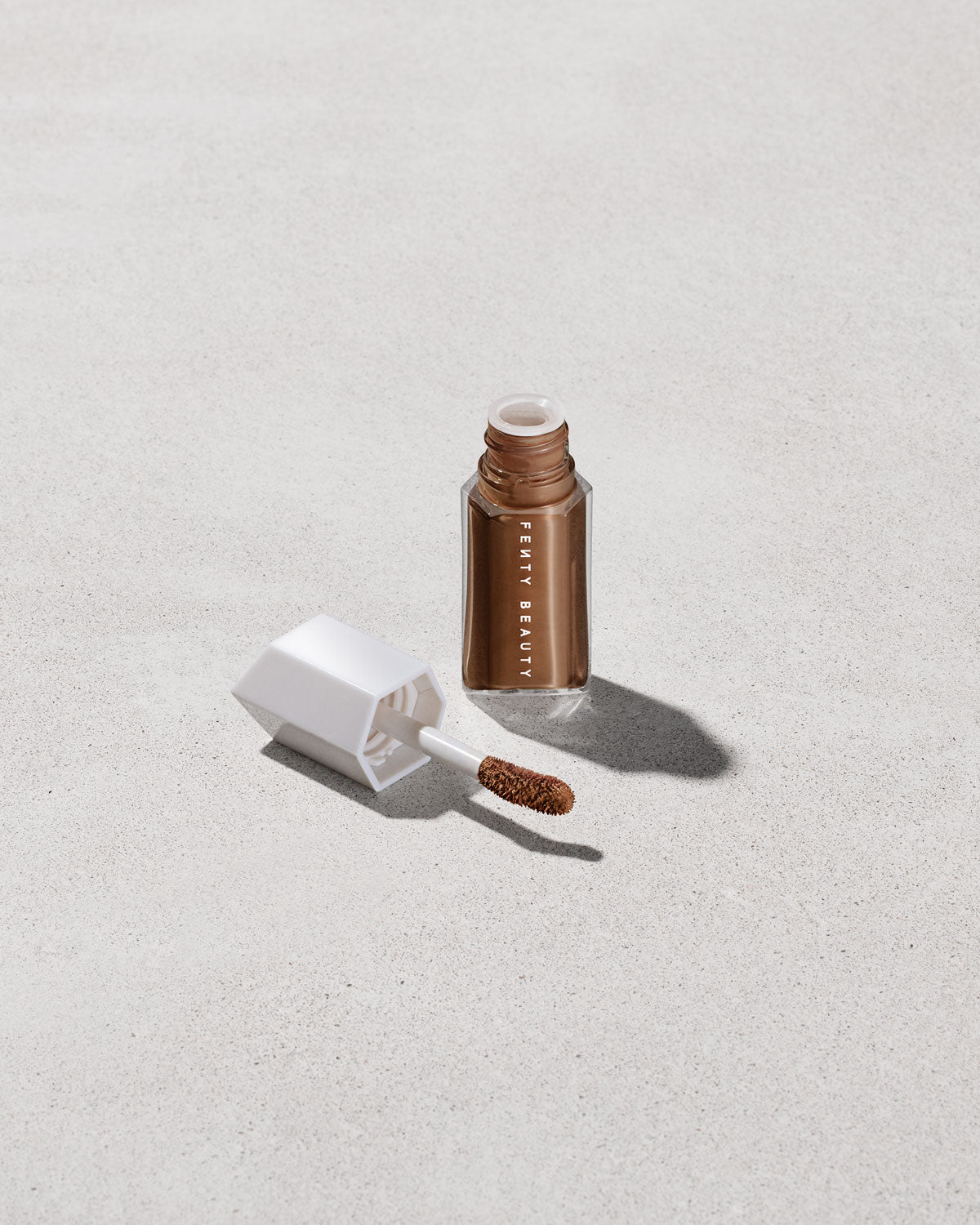 We're Even Hydrating Longwear Concealer ?? 485C - Image 15