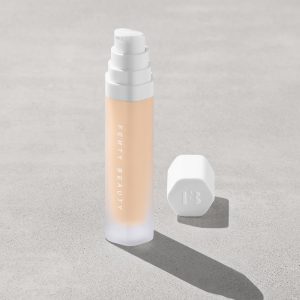 Soft'lit Naturally Luminous Longwear Foundation ?? 120
