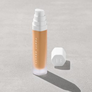 Soft'lit Naturally Luminous Longwear Foundation ?? 300