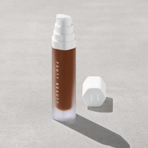 Soft'lit Naturally Luminous Longwear Foundation ?? 490